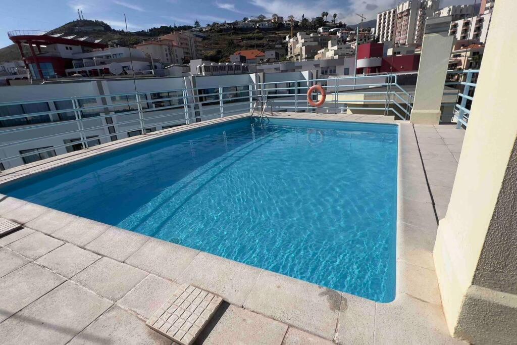 By The Sea III Lido - Com Piscina Apartment Funchal  Luaran gambar